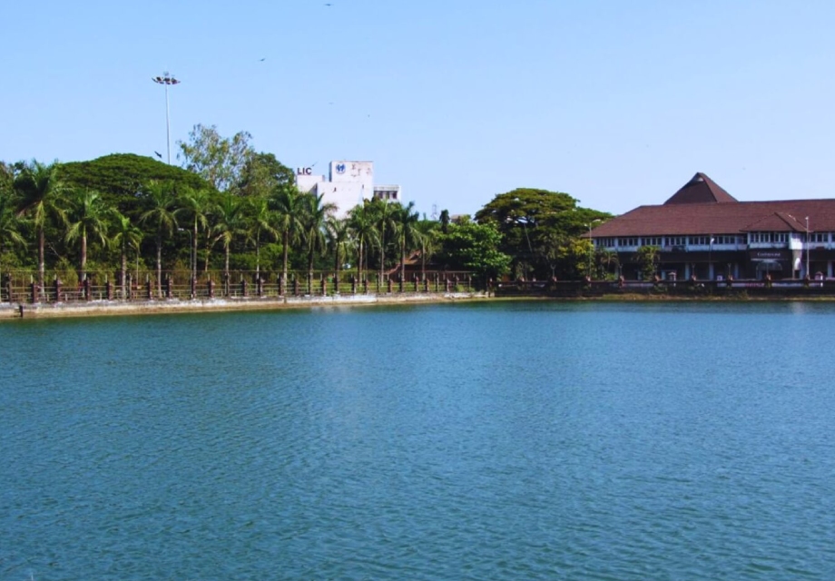 8 Days Kerala Tour from Calicut